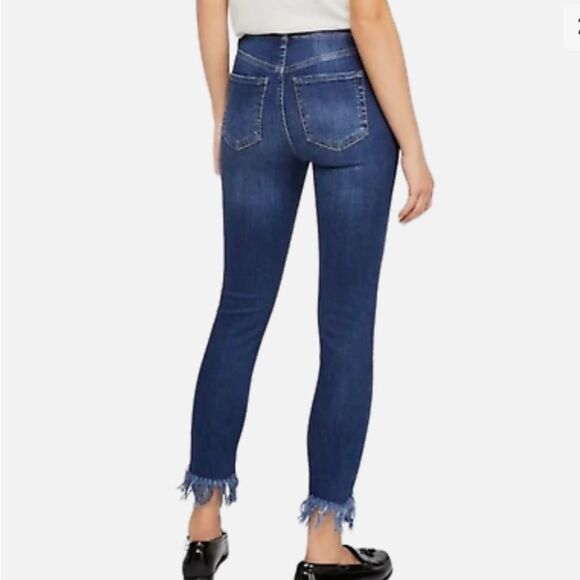 Vintage Free People Frayed Crop Skinny Jeans Distressed Denim Frayed Hem Size 27 - Picture 3 of 10